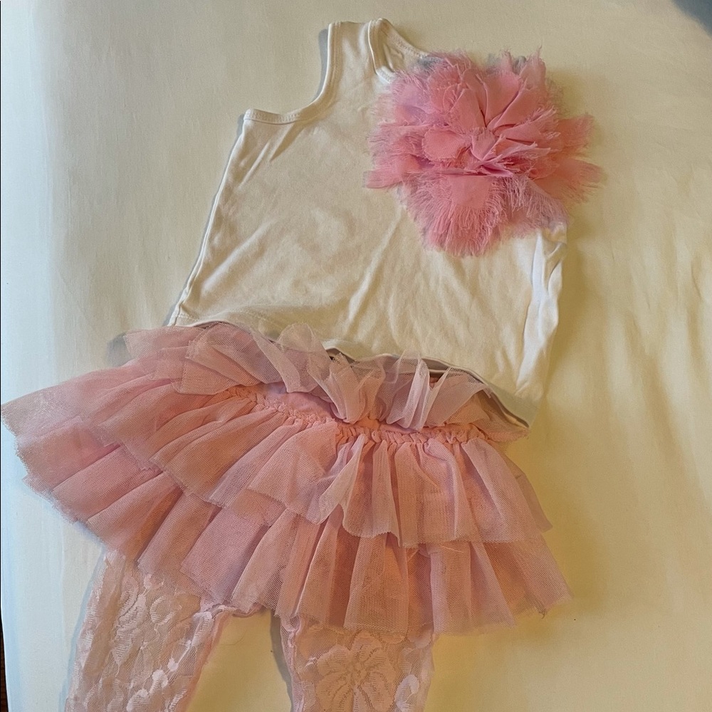 Infant girls Mud Pie skirt/leggings/shirt set